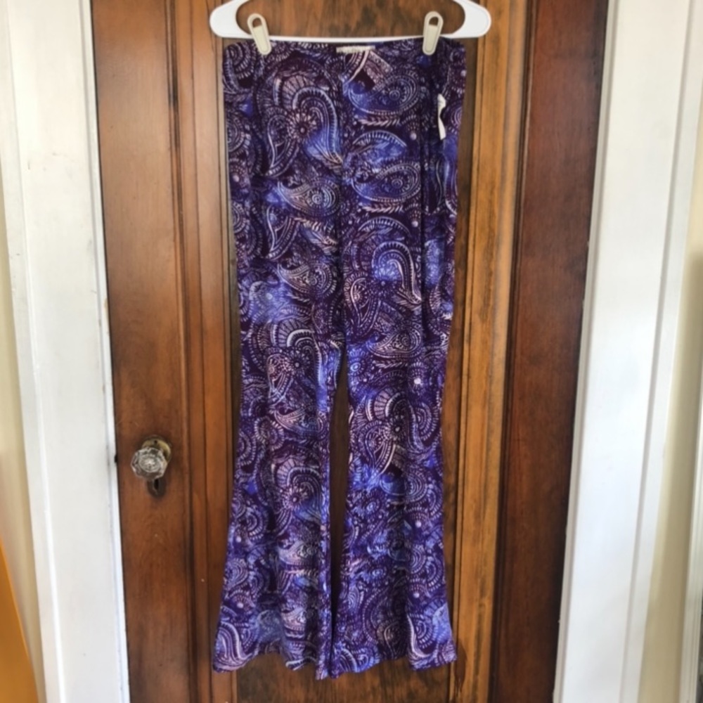 NWT - Printed Yoga Pants